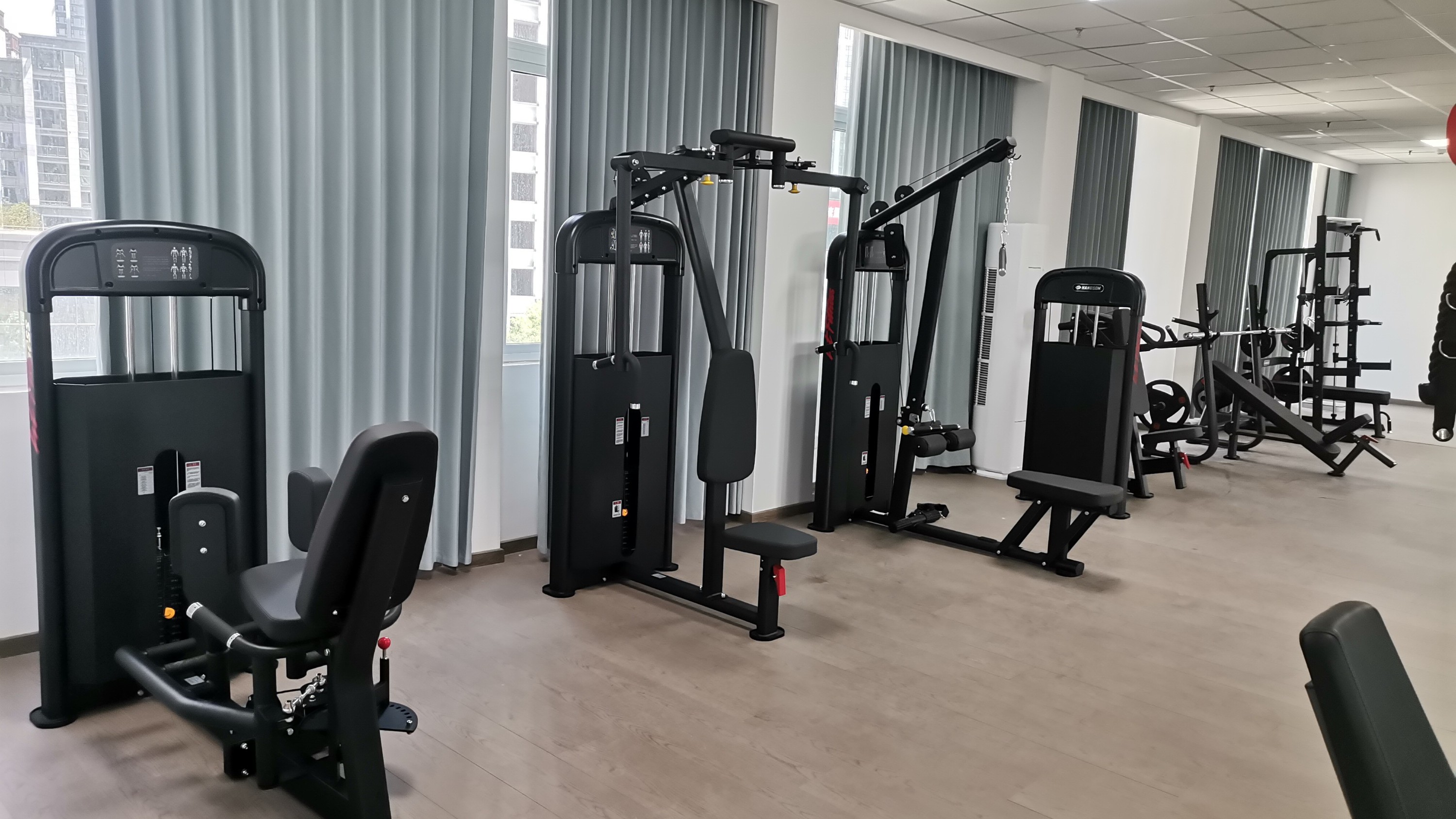 健身器材供应商推荐